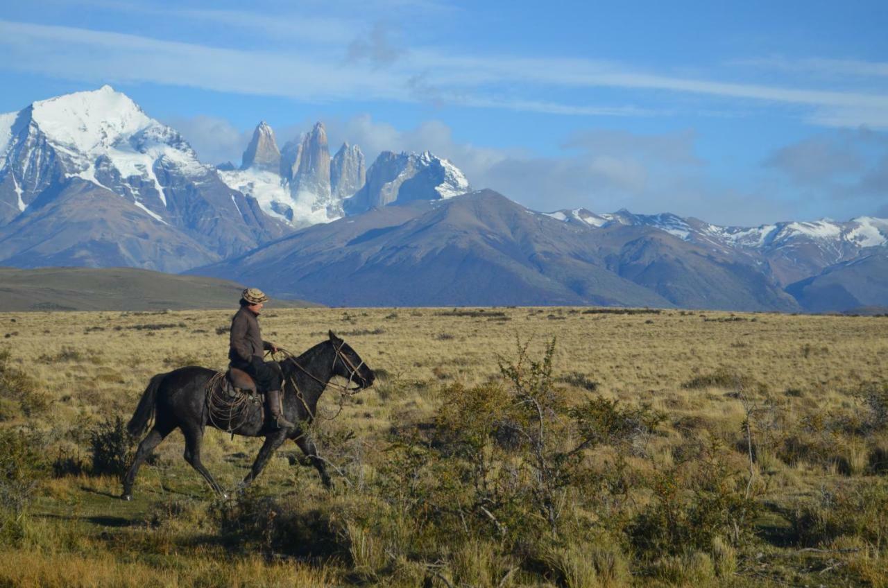 Hosteria Tercera Barranca Torres del Paine National Park Dış mekan fotoğraf